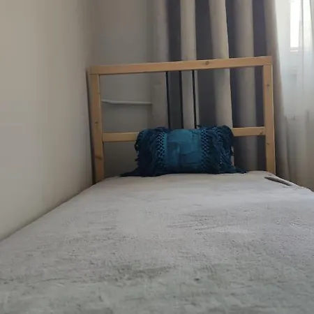 ホームステイ U Oli