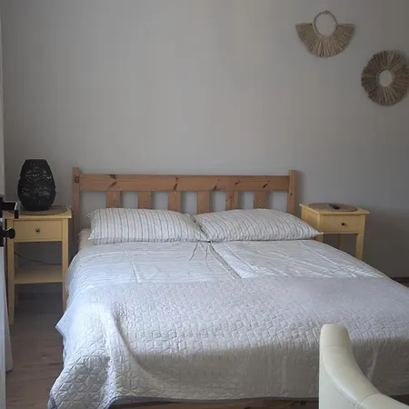 U Oli オストロボ